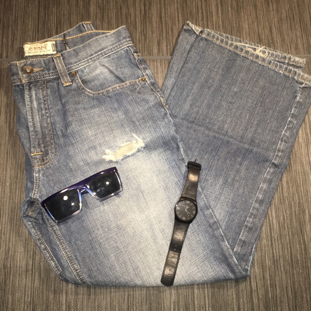 ⬇️ Men's American Rag Relaxed Bootcut Jeans